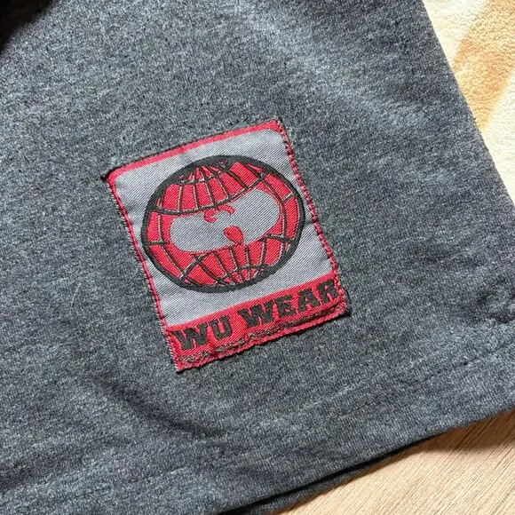 HOLY GRAIL WU-WEAR • VINTAGE 90s 36 CHAMBERS JERSEY